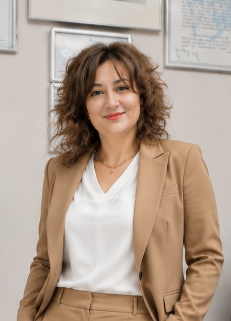 Keziban Günaydın — Kurucu Temsilcisi / Müdür